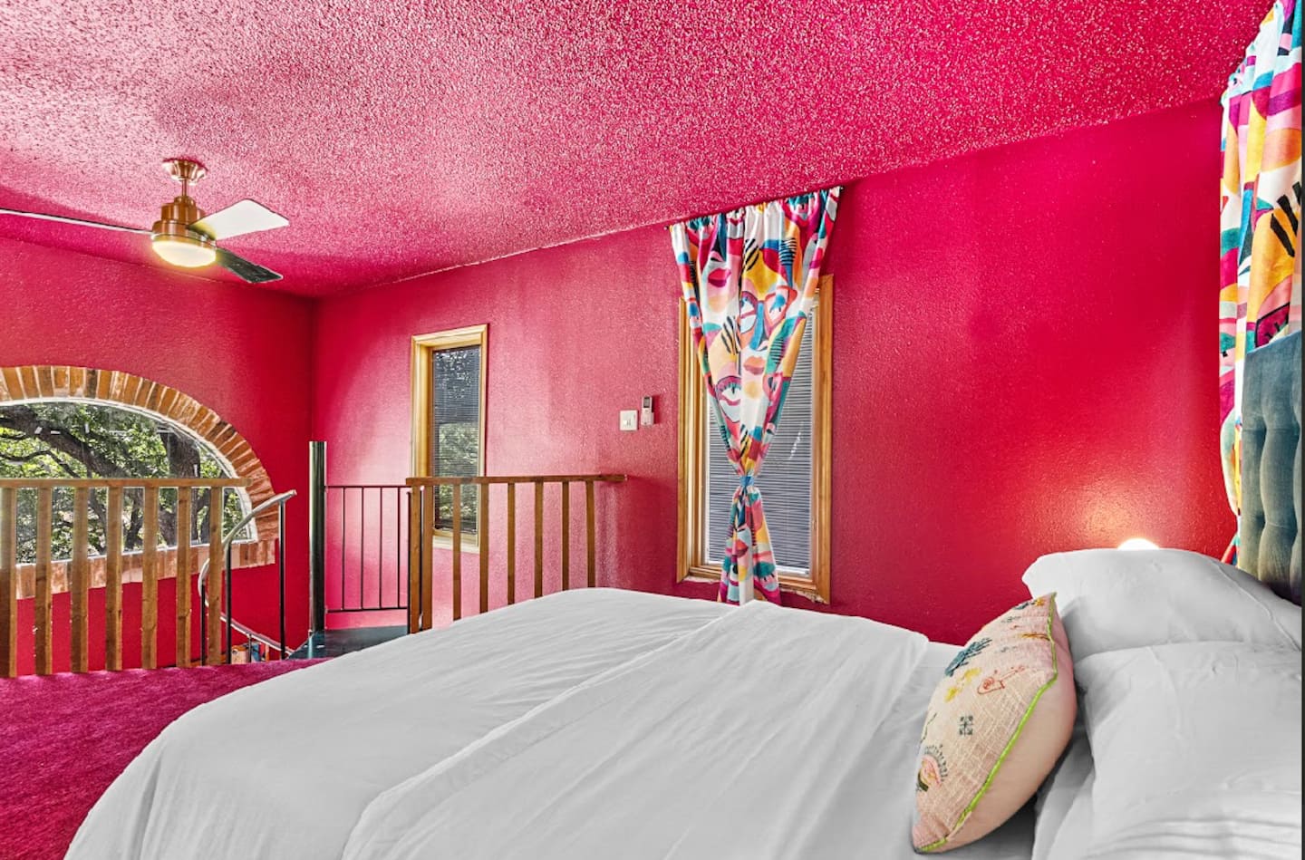 The open connection between the loft and Bedroom 3